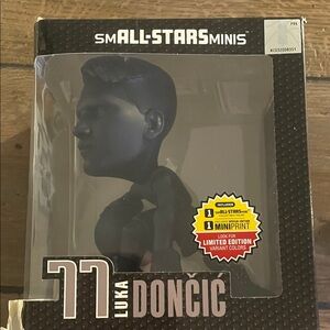 Luka Dončić Small Stars Minis Figure
